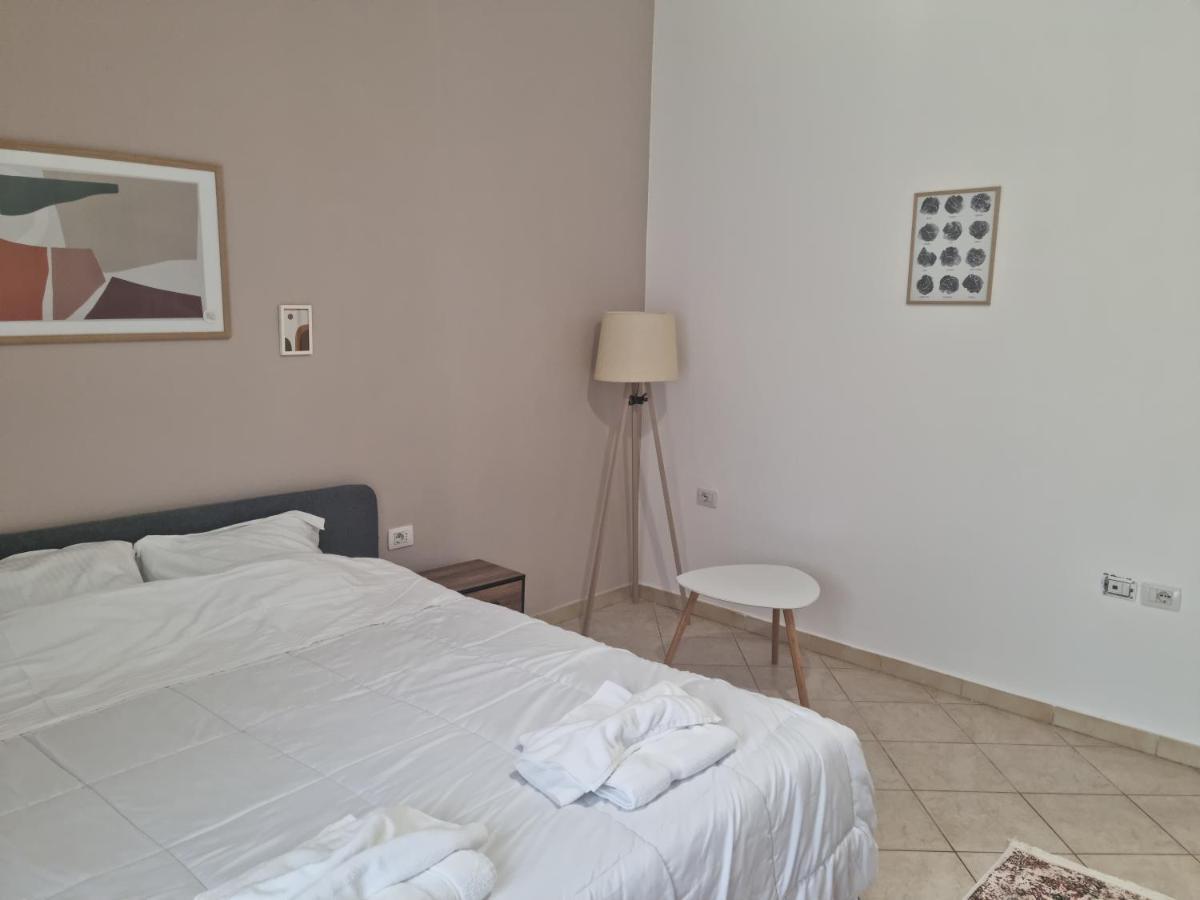 #Beautiful New Apartment,Studio- Close Tirana City Center Zewnętrze zdjęcie